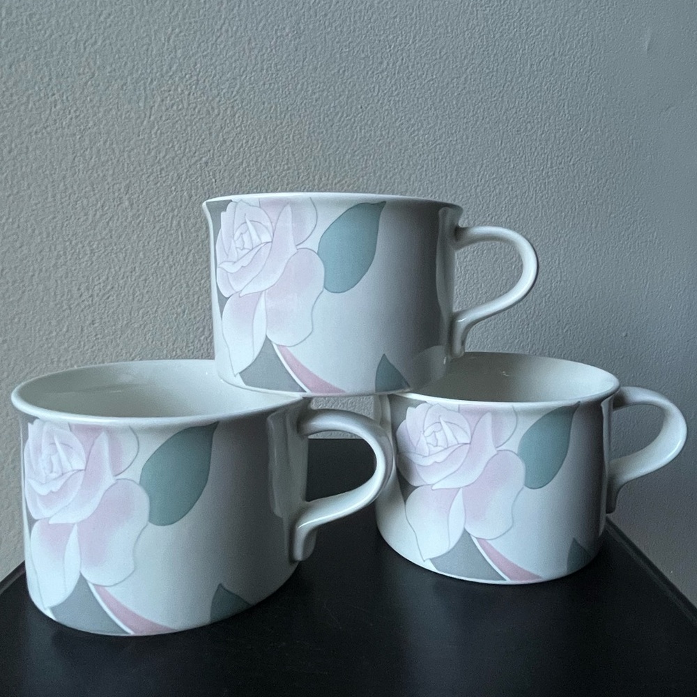 MIKASA Intaglio La Fleur Collection Flat Cups